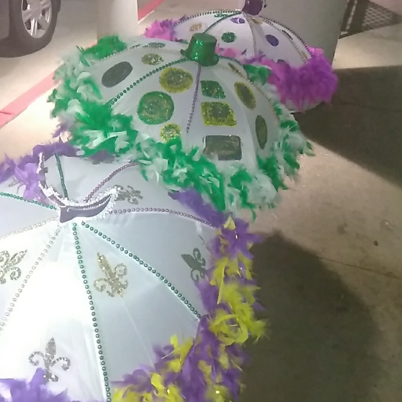 Accessories - Mardi Gras umbrellas
